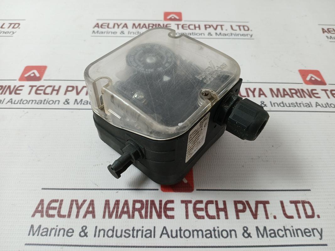 Krom Schroder Dl150A-31 Pressure Switch For Air 300Mbar 100Pa