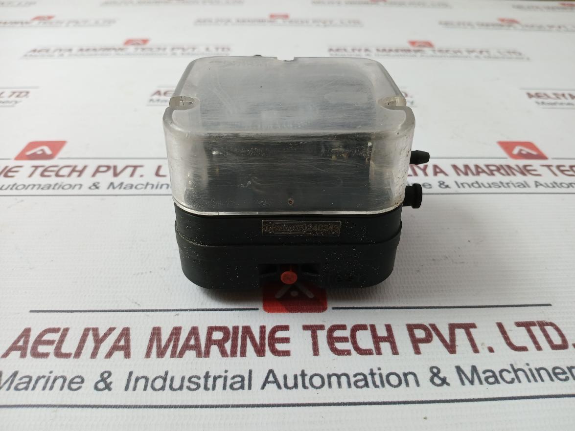 Krom Schroder Dl150A-31 Pressure Switch For Air 300Mbar 100Pa