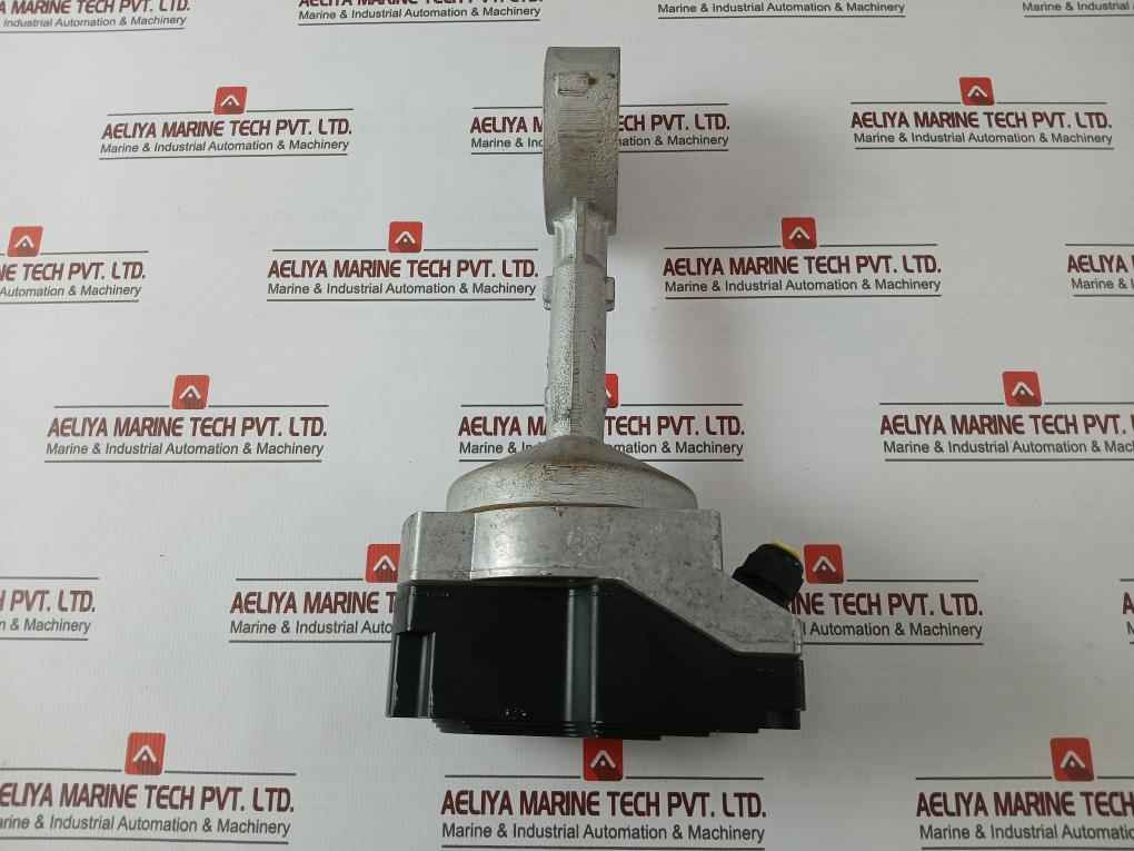 Krom Schroder Ic 40a2a Servo Motor Burner Electric Actuator 100-230vac 50/60 Hz