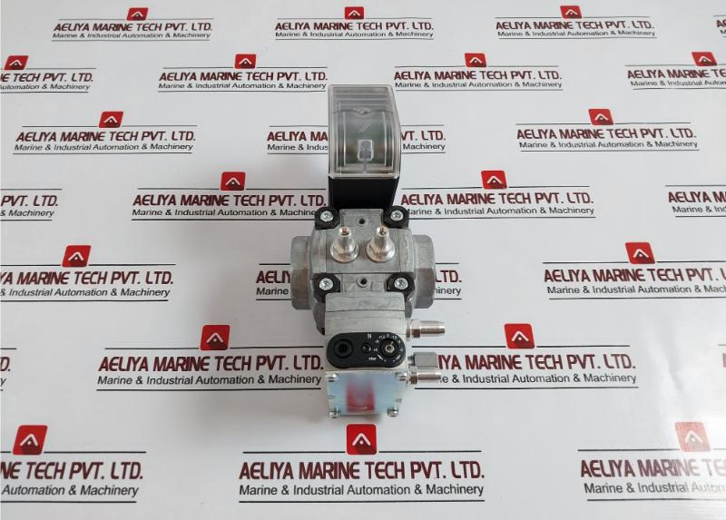 Krom Schroder Vag 125R/Nkae Pressure Regulator With Double Solenoid Valve 24 Vdc