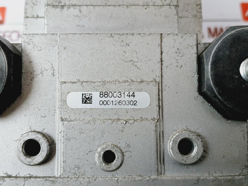 Krom Schroder Vas350R/Nkgr Gas Solenoid Valve 24Vdc 36W 10 Psig 88003144