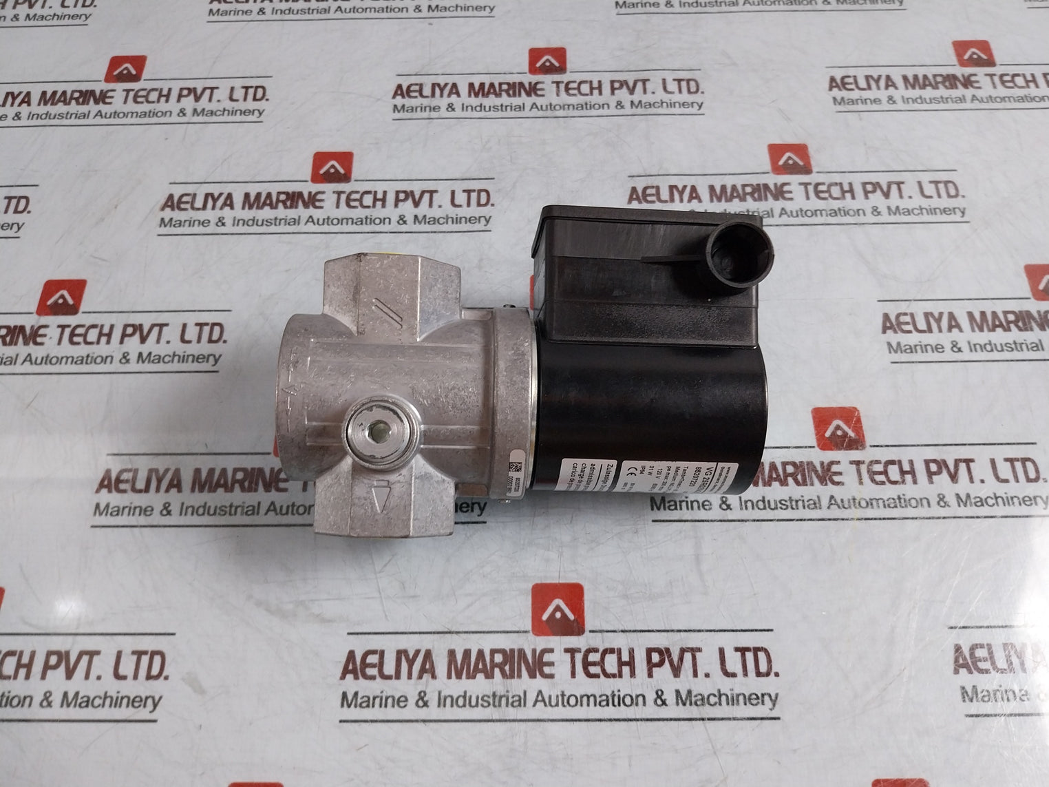 KROM SCHRODER VG 25R02NQ31D Gas Solenoid Valve 120V 50/60HZ 31W 85207220