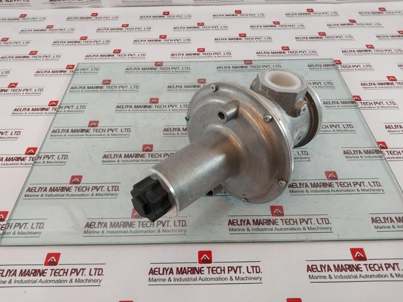 Krom Schroder Vgbf 40R10-3Z Pressure Regulator 50 Mbar Ce-0085Aq0973 86047411