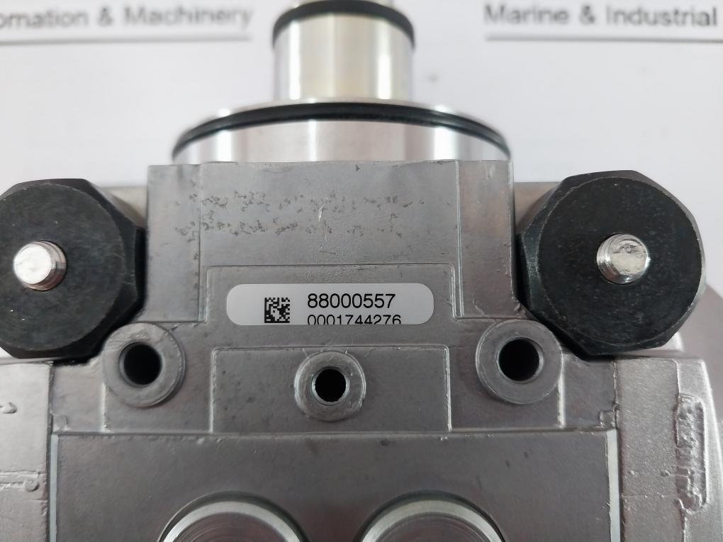 Kromschroder 88000557 Gas Solenoid Valve 0001744276