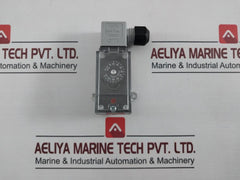 Kromschroder Dg110Vc1-6W Gas Pressure Switch Ip54 30-110 Mbar