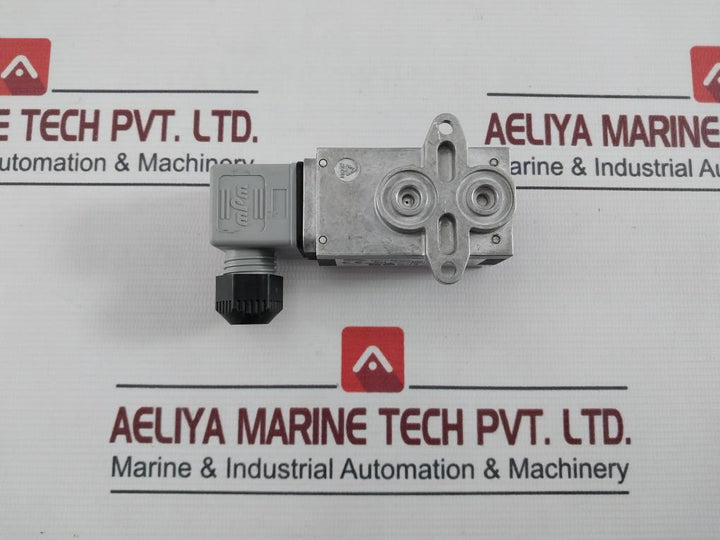 Kromschroder Dg110Vc1-6W Gas Pressure Switch Ip54 30-110 Mbar