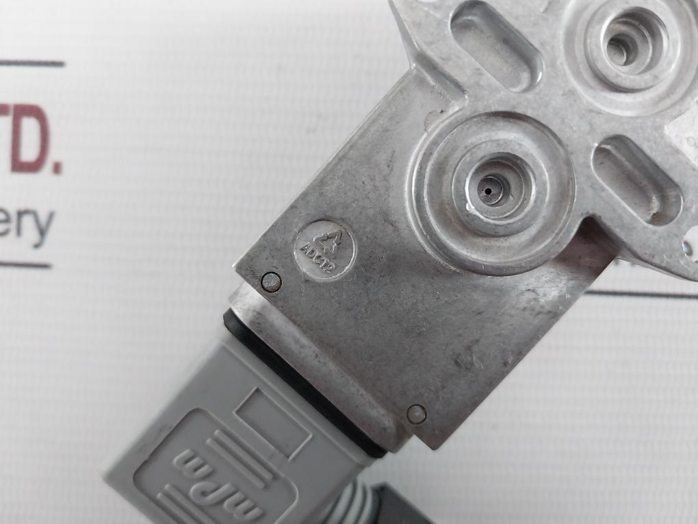 Kromschroder Dg110Vc1-6W Gas Pressure Switch Ip54 30-110 Mbar