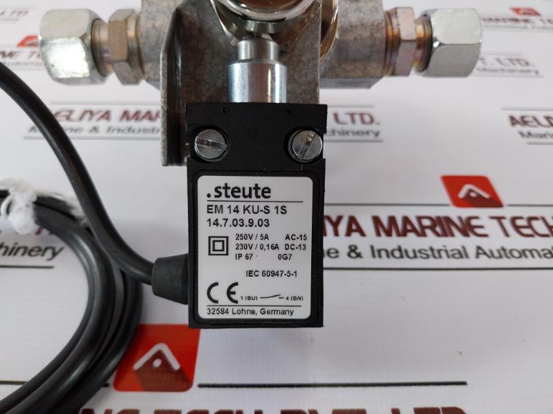 Kromschroder S11 T 15 R15s Control Valve W/ Position Switch Em 14 Ku-s 1s 1,5 Bar