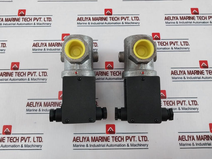 Kromschroder VG 25R02NQ31D Gas Solenoid Valve 200 MBAR 120V 50/60 HZ 85207220