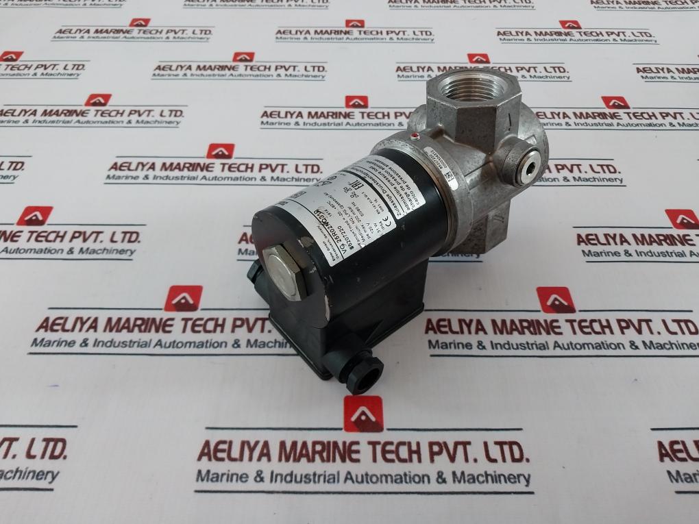 Kromschroder Vg 25R02Nq31D Gas Solenoid Valve 200 Mbar 120V 50/60 Hz 85207220