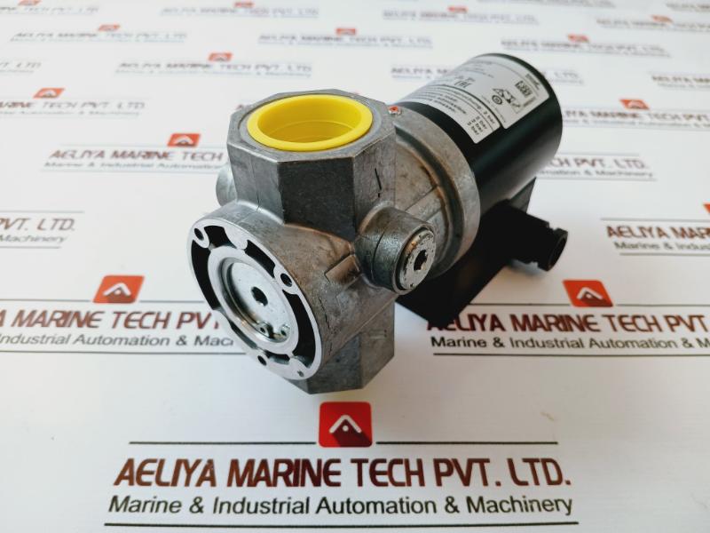 Kromschroder VG 25R02NQ31D Gas Solenoid Valve 200mBar 120V 50/60Hz 31W IP54