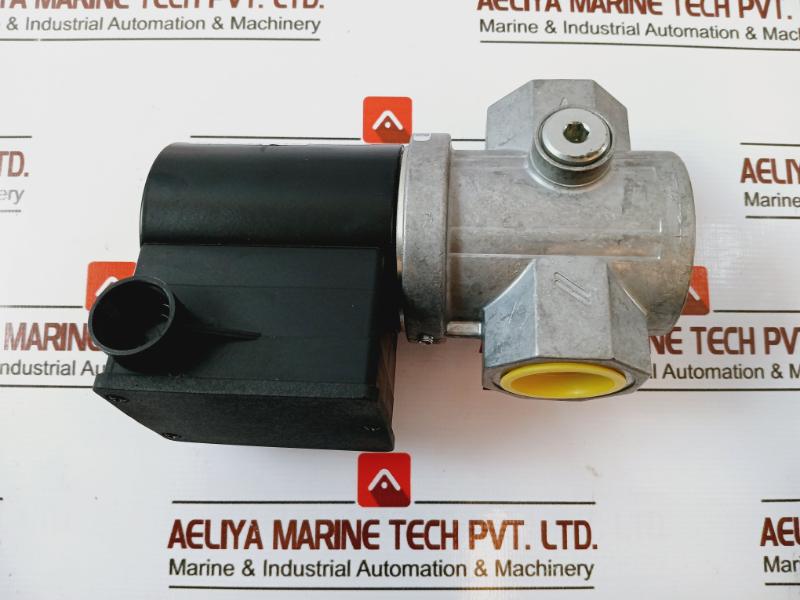 Kromschroder VG 25R02NQ31D Gas Solenoid Valve 200mBar 120V 50/60Hz 31W IP54