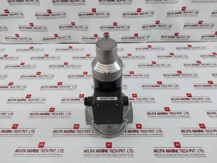 Kromschroder Vr 40R01Rt33D Air Solenoid Valve 220/240V 67/75W Ip54 R1 1/2