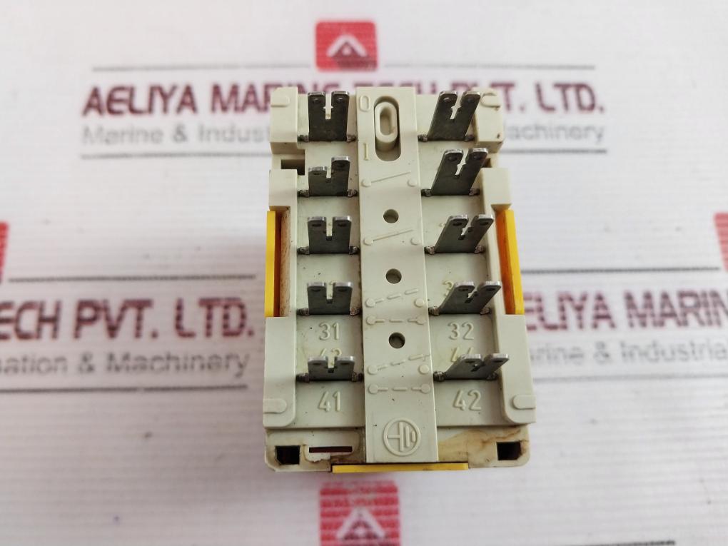 Kuhnke 105 Relay 380V