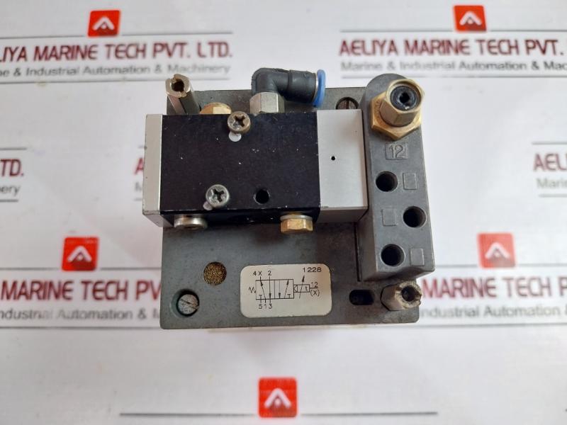 Kuhnke 54.022 Panel Mounted Pneumatic Timer 3-100 S