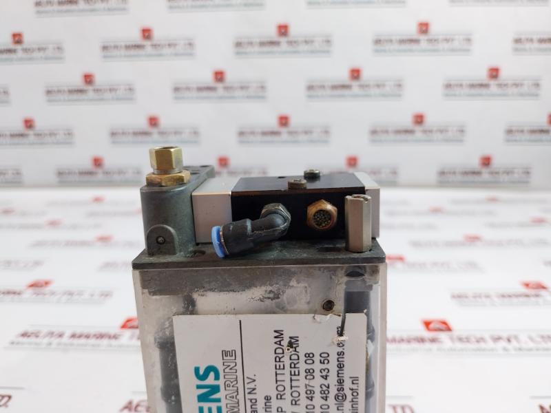 Kuhnke 54.022 Panel Mounted Pneumatic Timer 3-100 S