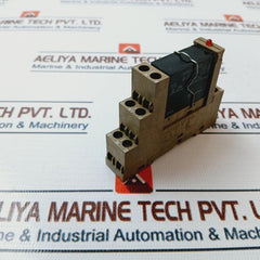 Kuhnke I07G2-24Vdce Relay W/ Z 317.02 Socket 24Vdc