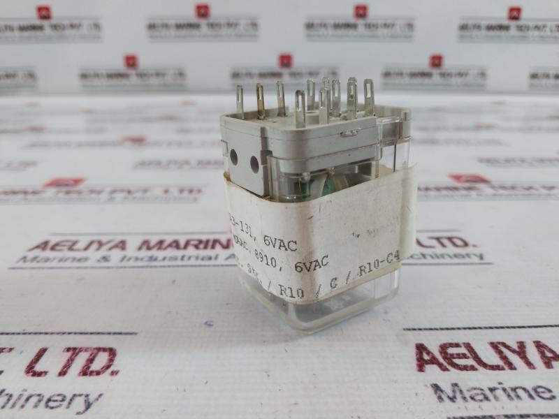 Kuhnke UA3 Relay 230VAC 6VAC 225-303 MAAC SWG-03648-3 UA3-131
