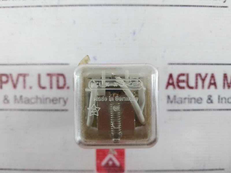 Kuhnke UA3 Relay 230VAC 6VAC 225-303 MAAC SWG-03648-3 UA3-131