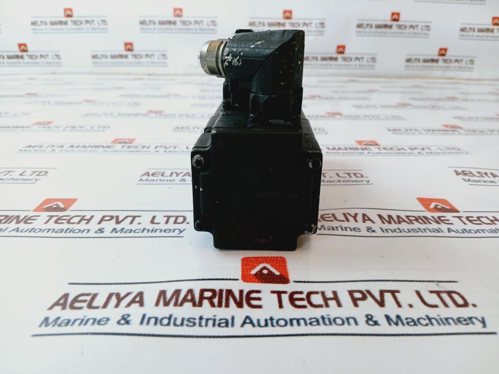 Kuka 1Fk7022-5Ak71-0Sy3-z S54 Servomotor 0000156952 6000/10000 Min-1 En60034