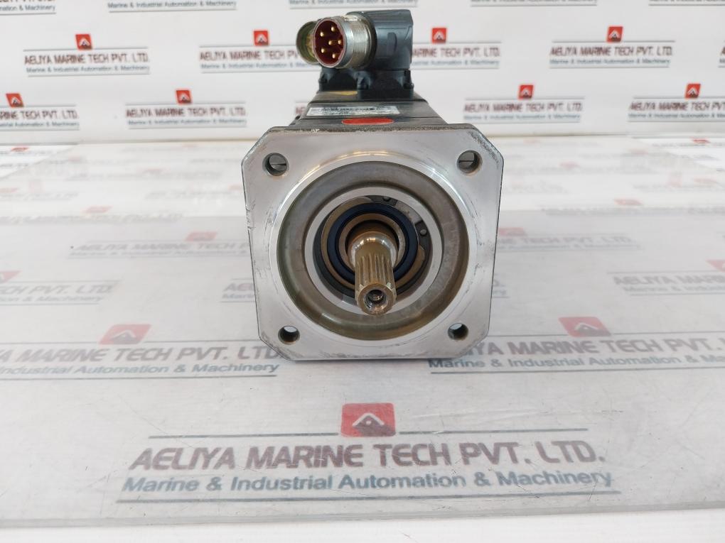 Kuka 1FK7042-5AK71-1SY3-Z S34 Servo Motor 0.94KW 2.45A
