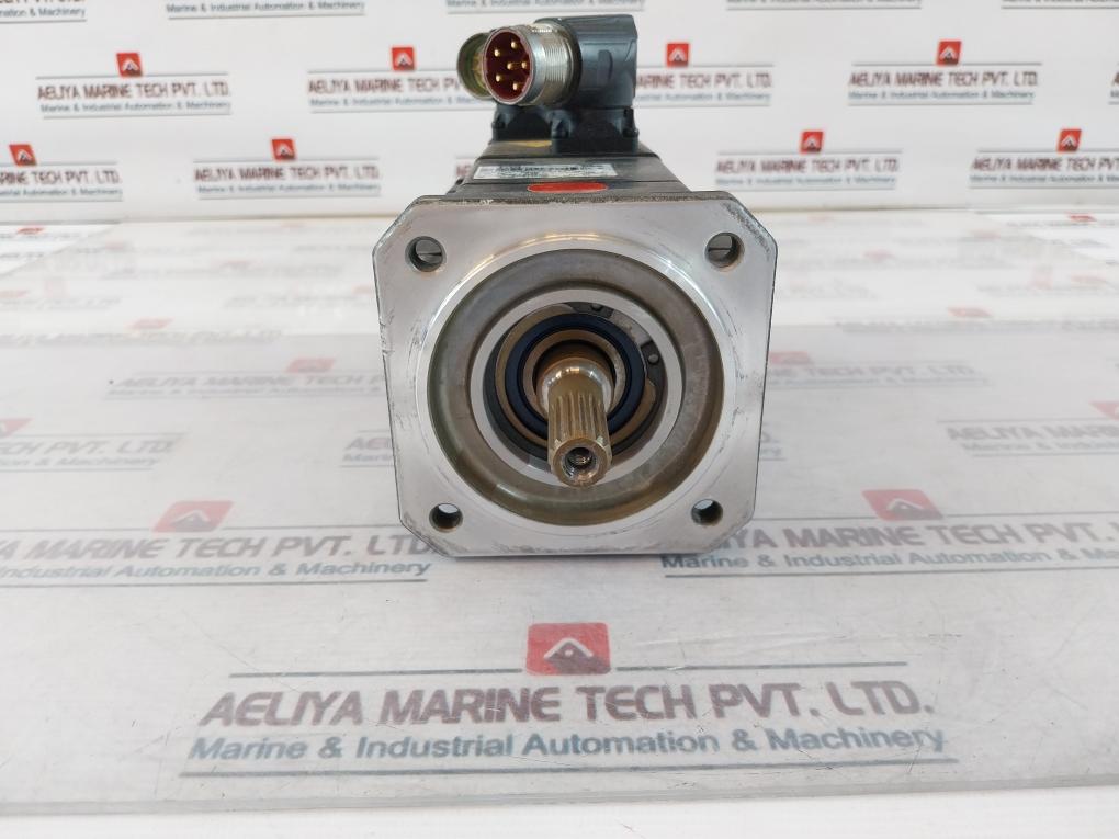 Kuka 1Fk7042-5Ak71-1Sy3-z S34 Servo Motor 0.94Kw 2.45A