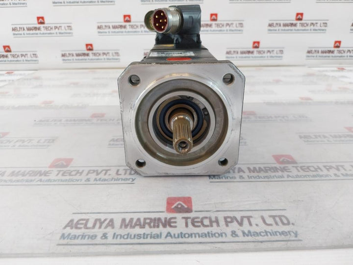 Kuka 1FK7042-5AK71-1SY3-Z S34 Servo Motor 0.94KW 2.45A