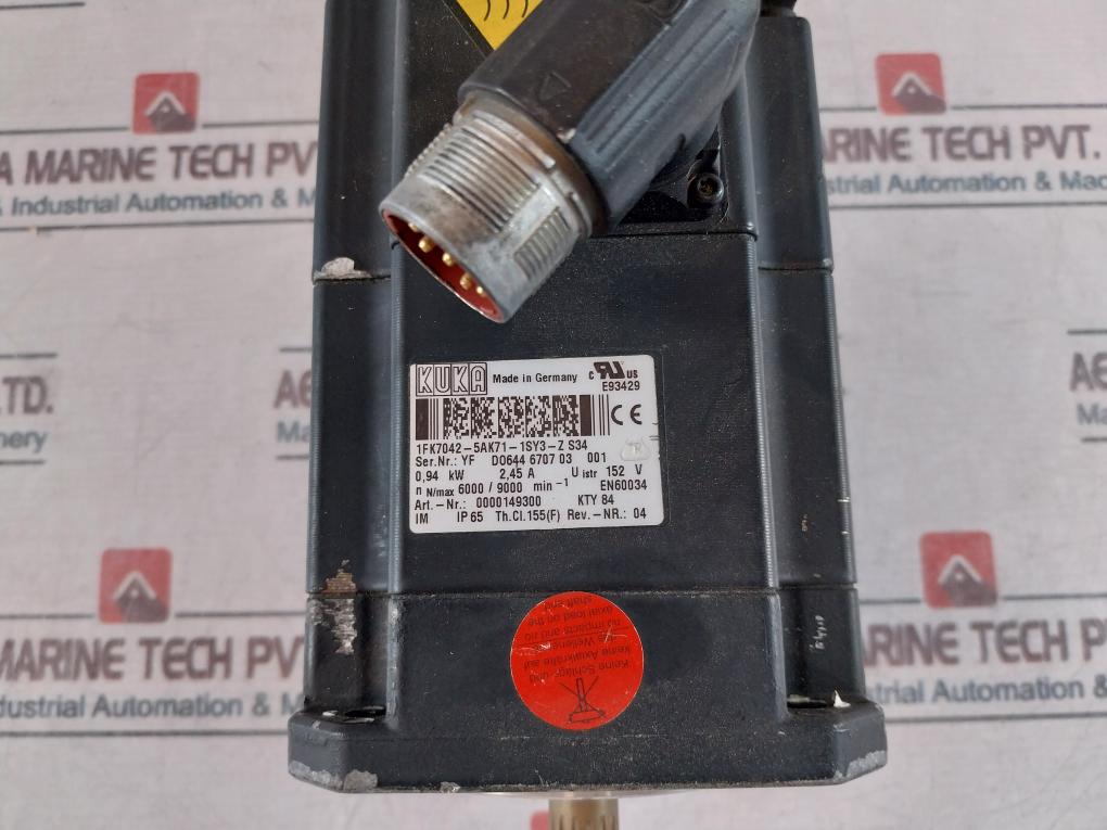 Kuka 1FK7042-5AK71-1SY3-Z S34 Servo Motor 0.94KW 2.45A