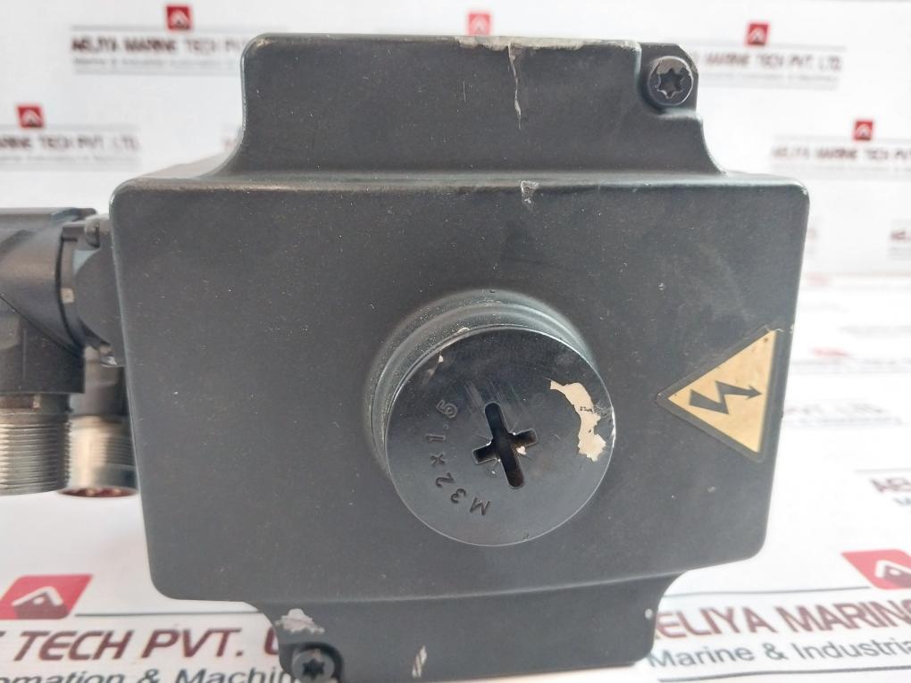 Kuka 1FK7060-5AF71-1ZZ9-Z S03 Servo Motor 0000115926 1,5 KW 3,7 A 146 V