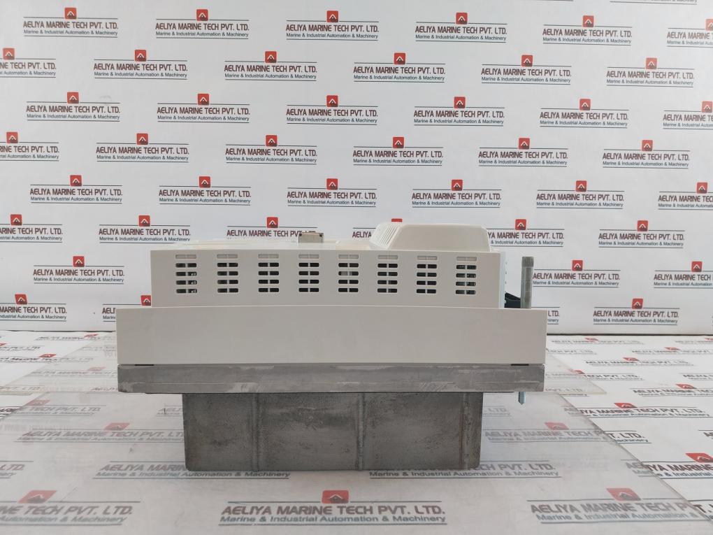 Kuka Ecmap0D3004Be531 Controller 3/Pe Ac400/480V 20A 50/60Hz 14/17Kw Version: 2A