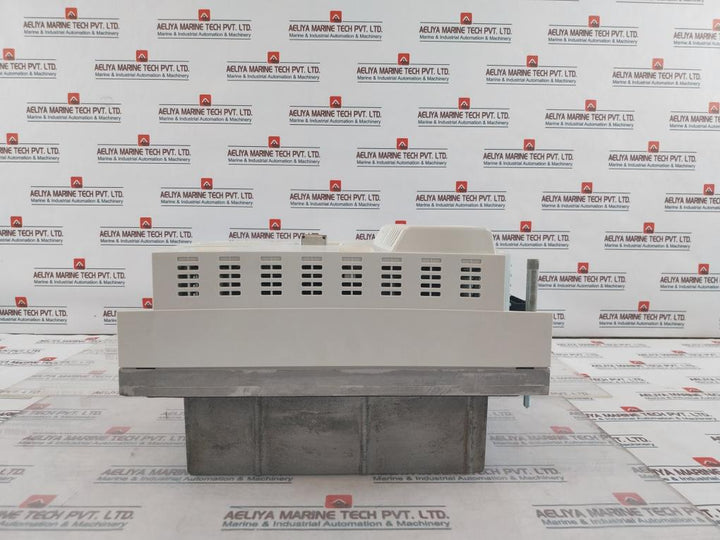 Kuka Ecmap0D3004Be531 Controller 3/Pe Ac400/480V 20A 50/60Hz 14/17Kw Version: 2A