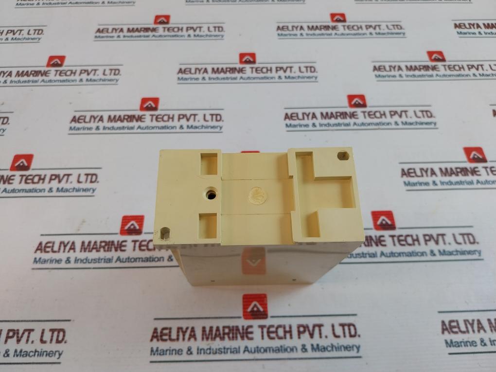 Kumoh RIC-200PN-A R.P.M Comparator 24VDC