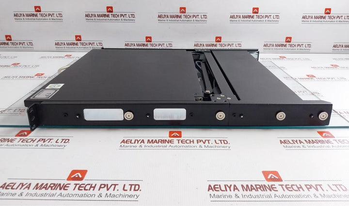 Kvt417A-r3 Kvm Lcd Console Tray Kvt4S16Uv Dc12V Black Box
