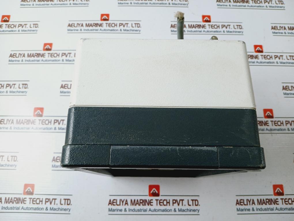 Kyma Kdu-100 Performance Monitoring Display Unit P.Kdu-101