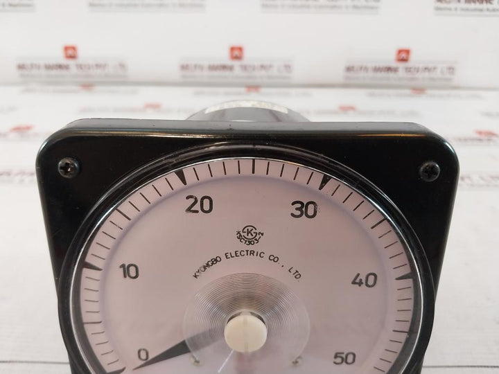 Kyongbo Wa-v1 Analog Panel Voltmeter Ksc1303-2 Dc 50V 0-50V
