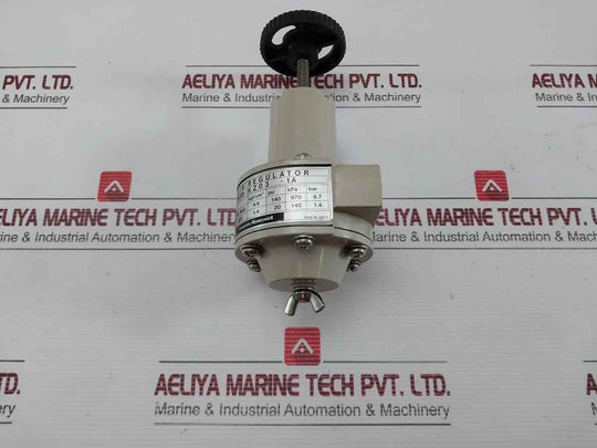 Kz03-1A Air Regulator 9.9Kgf/Cm2 140Psi Yamatake-honeywell