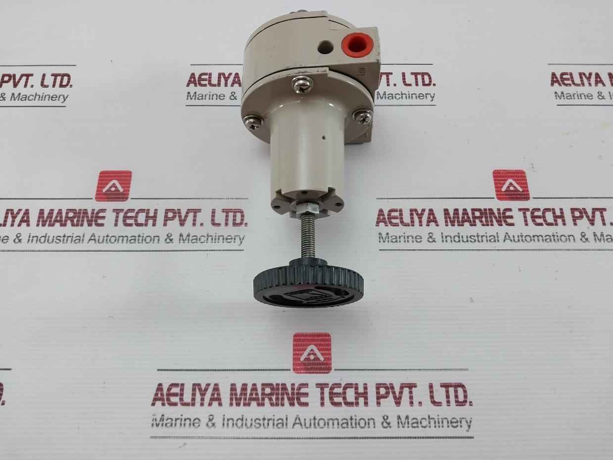 Kz03-1A Air Regulator 9.9Kgf/Cm2 140Psi Yamatake-honeywell