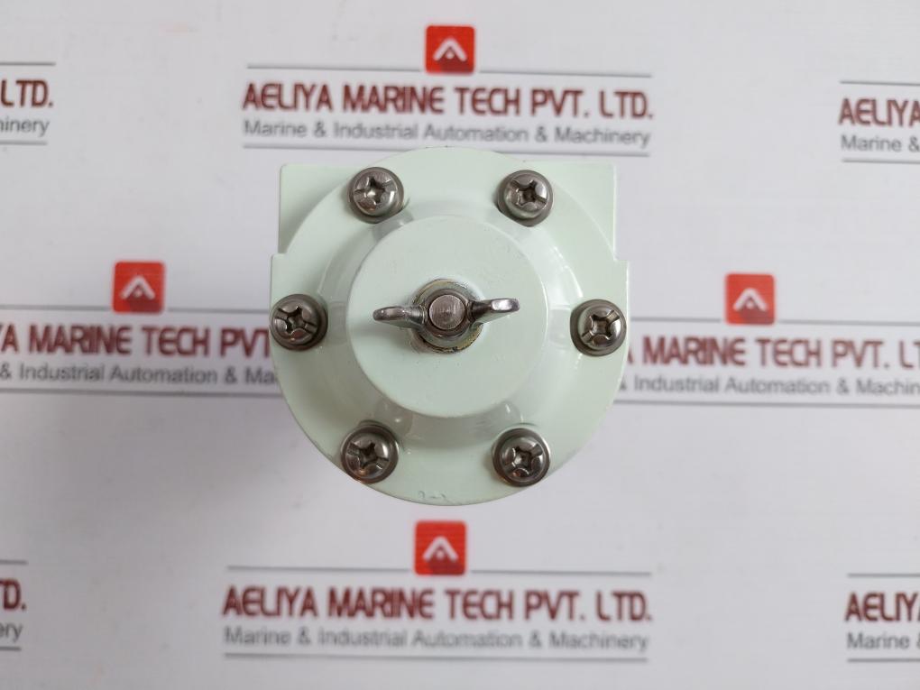 Kz03-2A Yamatake Air Regulator Used