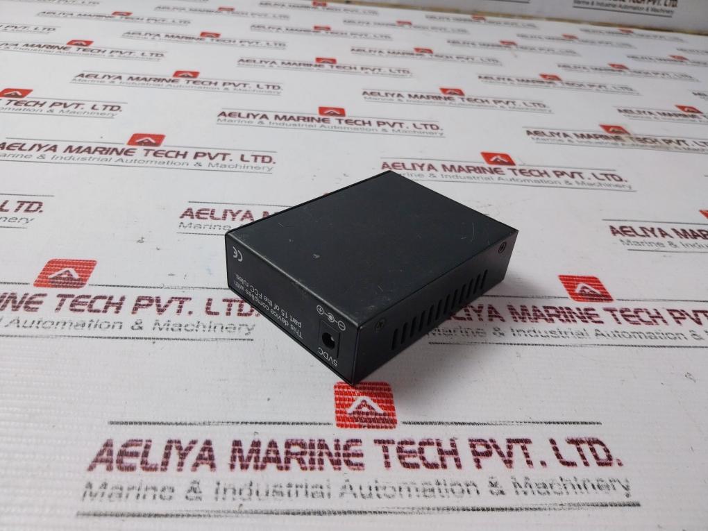 L-Com 10/100 Base-Tx to 100 Base-Fx Media Converter