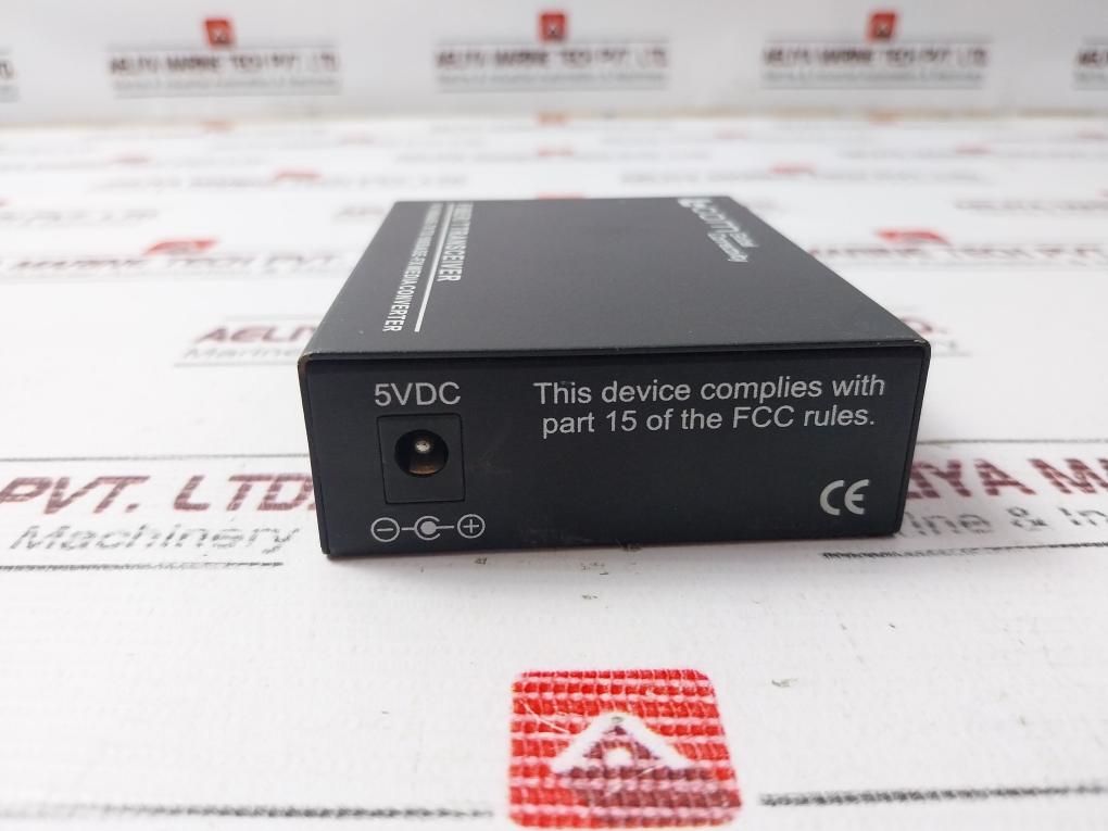 L-Com 10/100 Base-Tx to 100 Base-Fx Media Converter