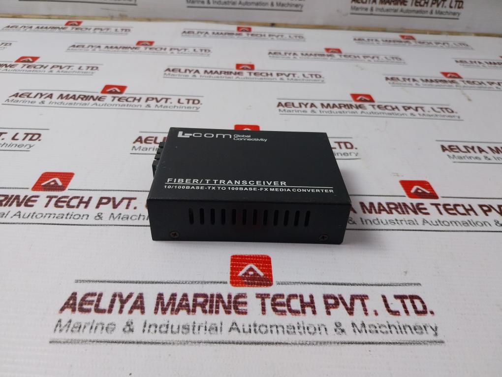 L-Com 10/100 Base-Tx to 100 Base-Fx Media Converter