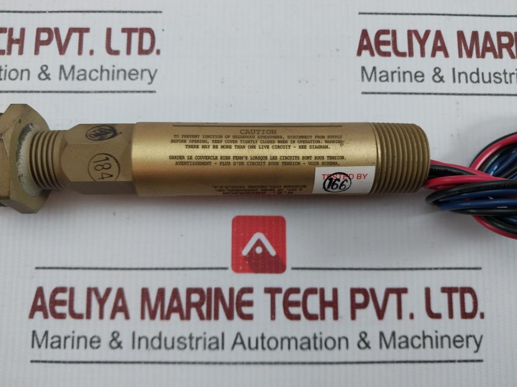 L6Epb-b-s-3-c Float Switch Line Size - 1" Npt 125/250 Vac Dwyer