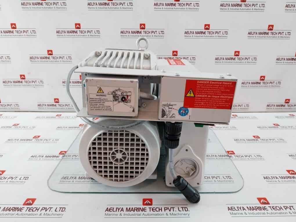 LEYBOLD SV 40/65 BIFC Vacuum Pump V1.40 1000 MBAR 200-240V 50/60 Hz