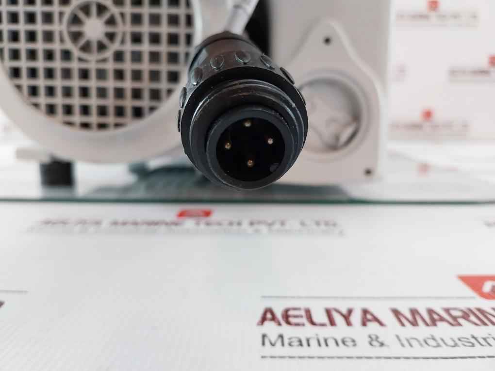 LEYBOLD SV 40/65 BIFC Vacuum Pump V1.40 1000 MBAR 200-240V 50/60 Hz