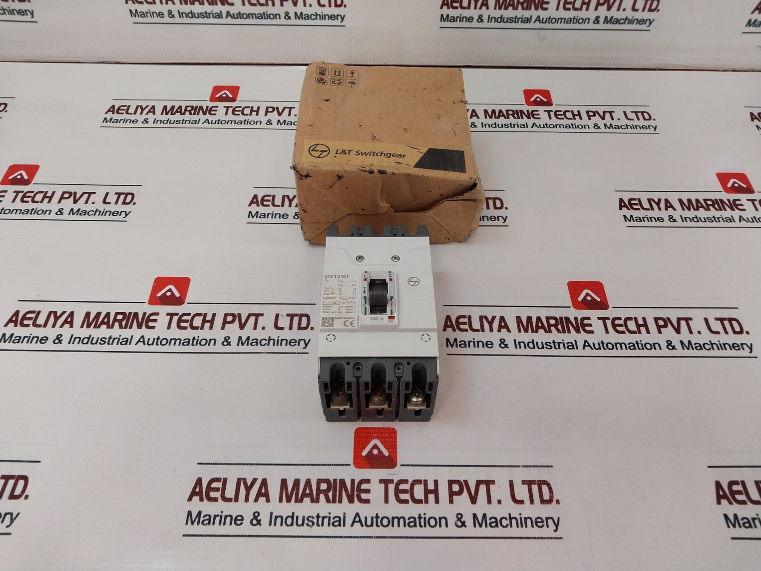 L&T Dy125U Mccb Thermal Magnetic Release Circuit Breaker 100A 800V