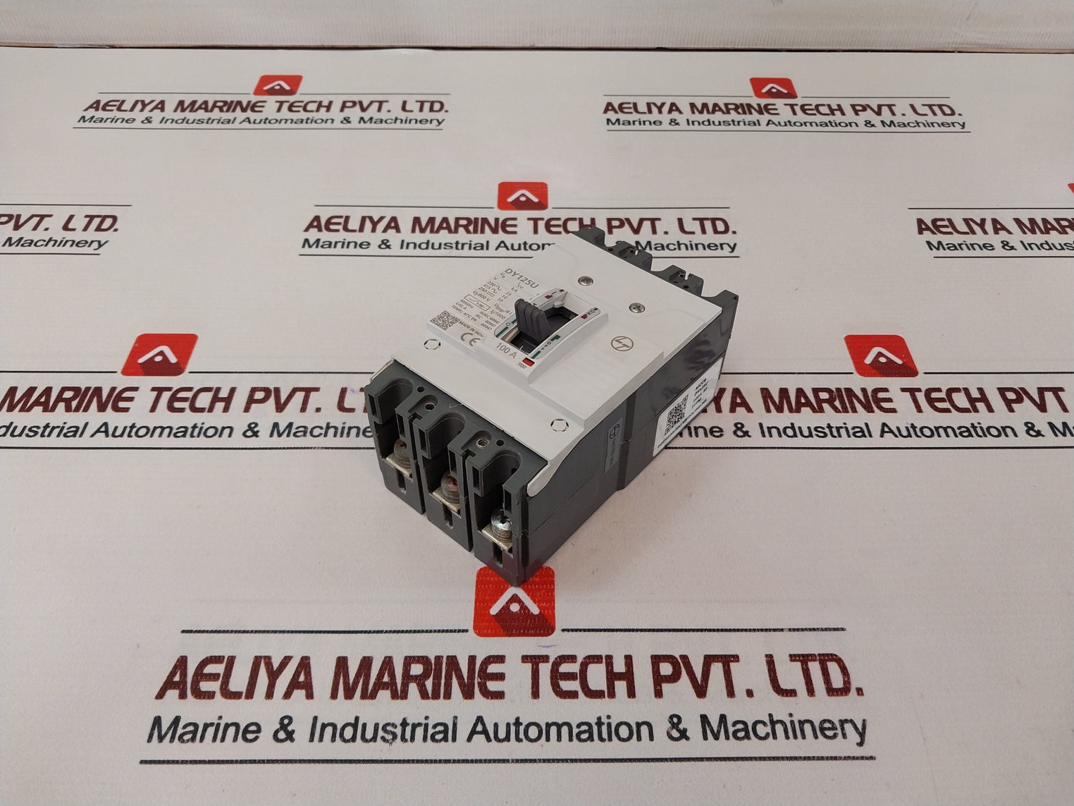 L&T Dy125U Mccb Thermal Magnetic Release Circuit Breaker 100A 800V