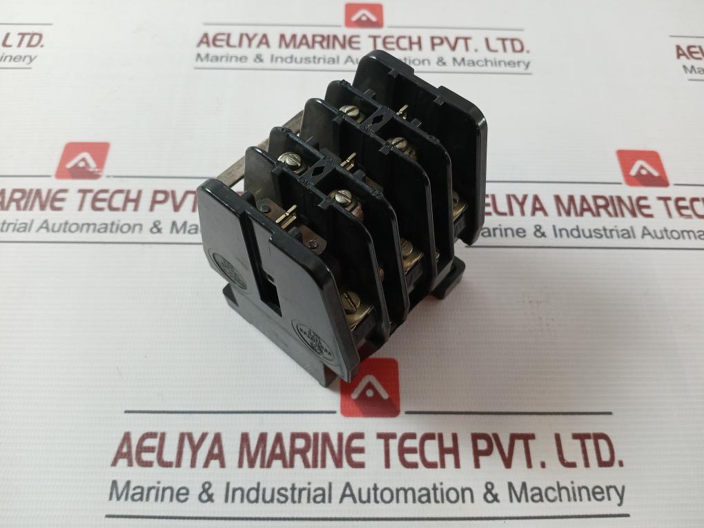 L&T Ml1 Contactor 16A 415V 50Hz 360V