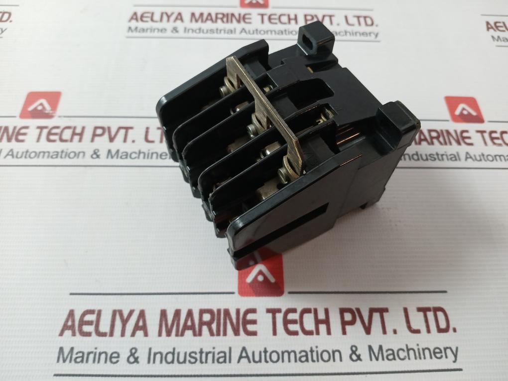 L&T Ml1 Contactor 16A 415V 50Hz 360V