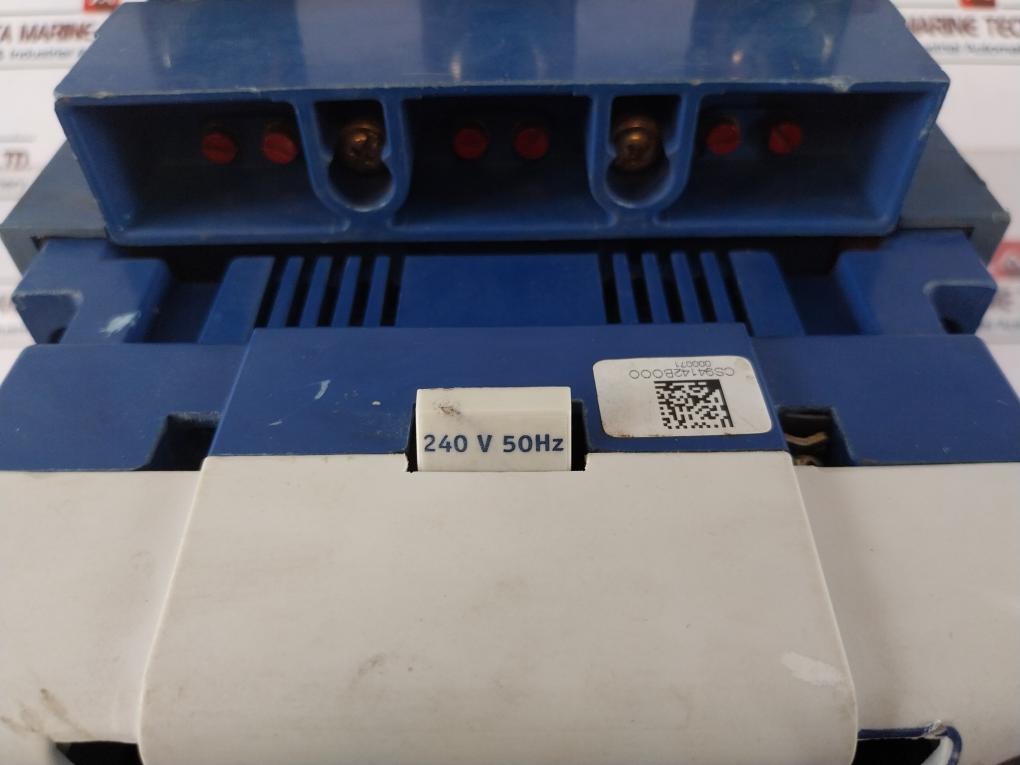 L & T MNX 265 Power Contactor