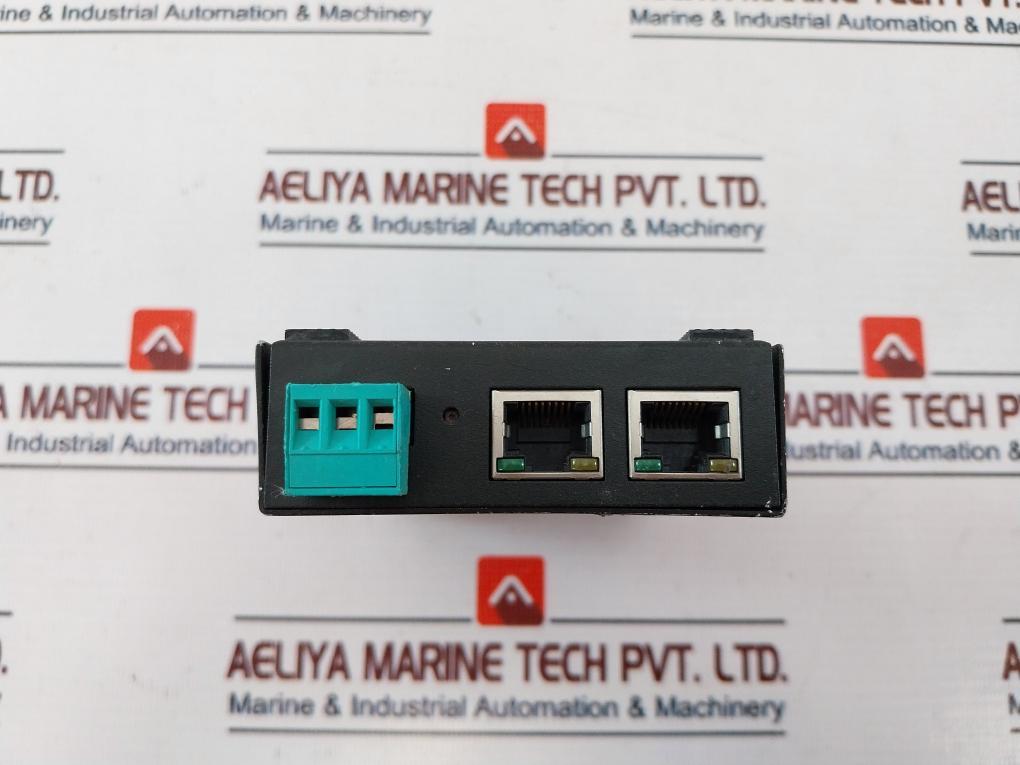 L&T Uc-7112-lx Embedded Computer